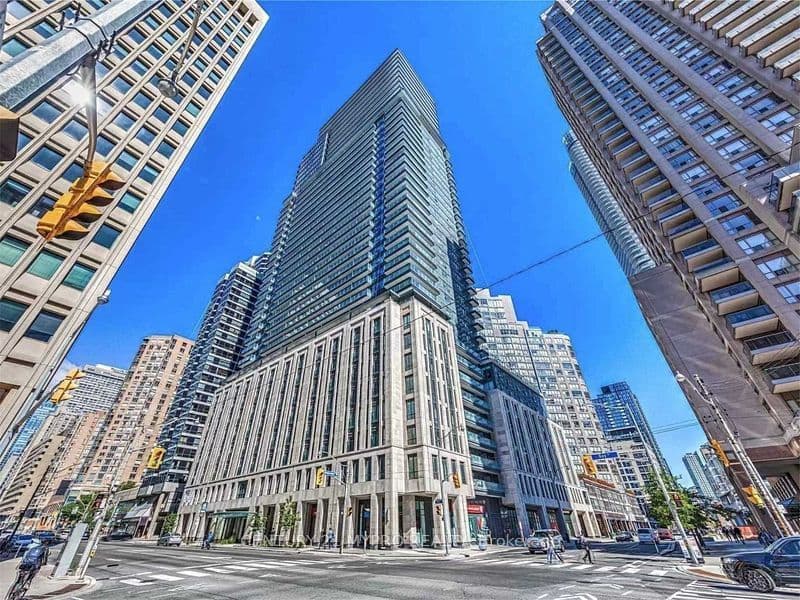 Suite 2707 · Floor 27, Unit 2707 · 955 Bay St