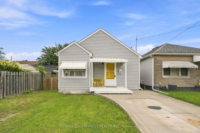 Detached at 328 Woodward Avenue, Hamilton, ON L8H 6N5