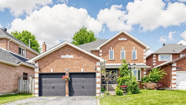 Detached at 26 Kew Gardens, Richmond Hill, ON L4B 1R6