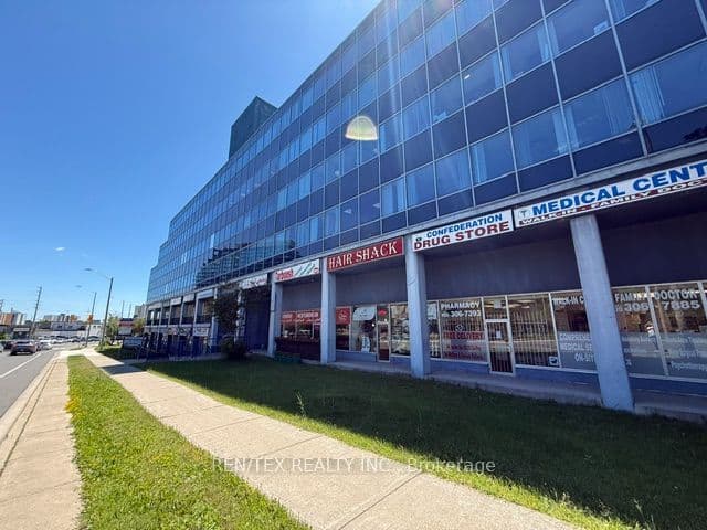 Office at 3050 Confederation Parkway 402, Mississauga, ON L5B 3Z6