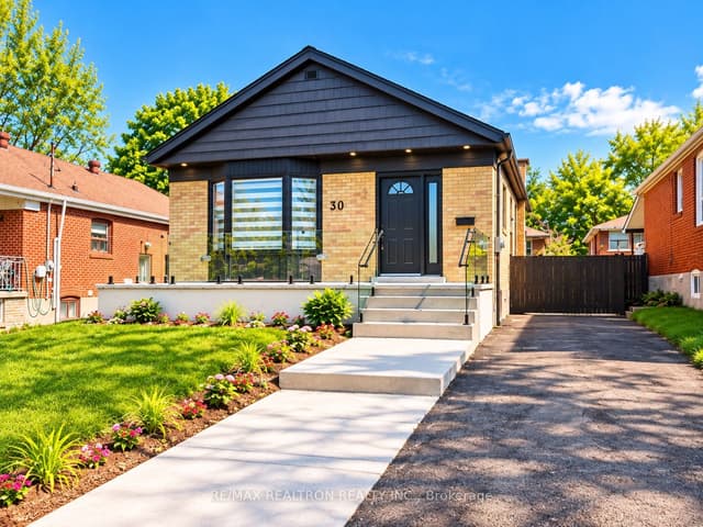 Detached at 30 Japonica Road, Toronto, ON M1R 4S2, Toronto E04