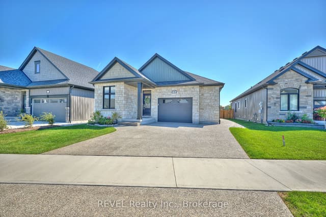 Detached at 99 Homestead Drive, Niagara-on-the-Lake, ON L0S 1J0