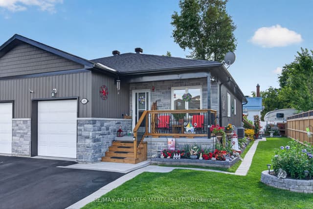 Semi-Detached at 631 St Lawrence Street, Prescott, ON K0E 1T0