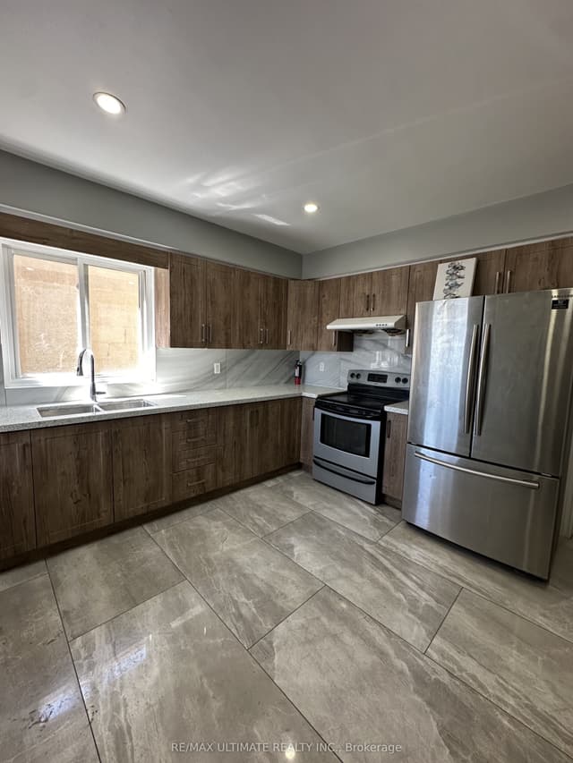 Upper Level at 1705 Jane Street Unit A, Toronto, ON M9N 2S3, Toronto W04