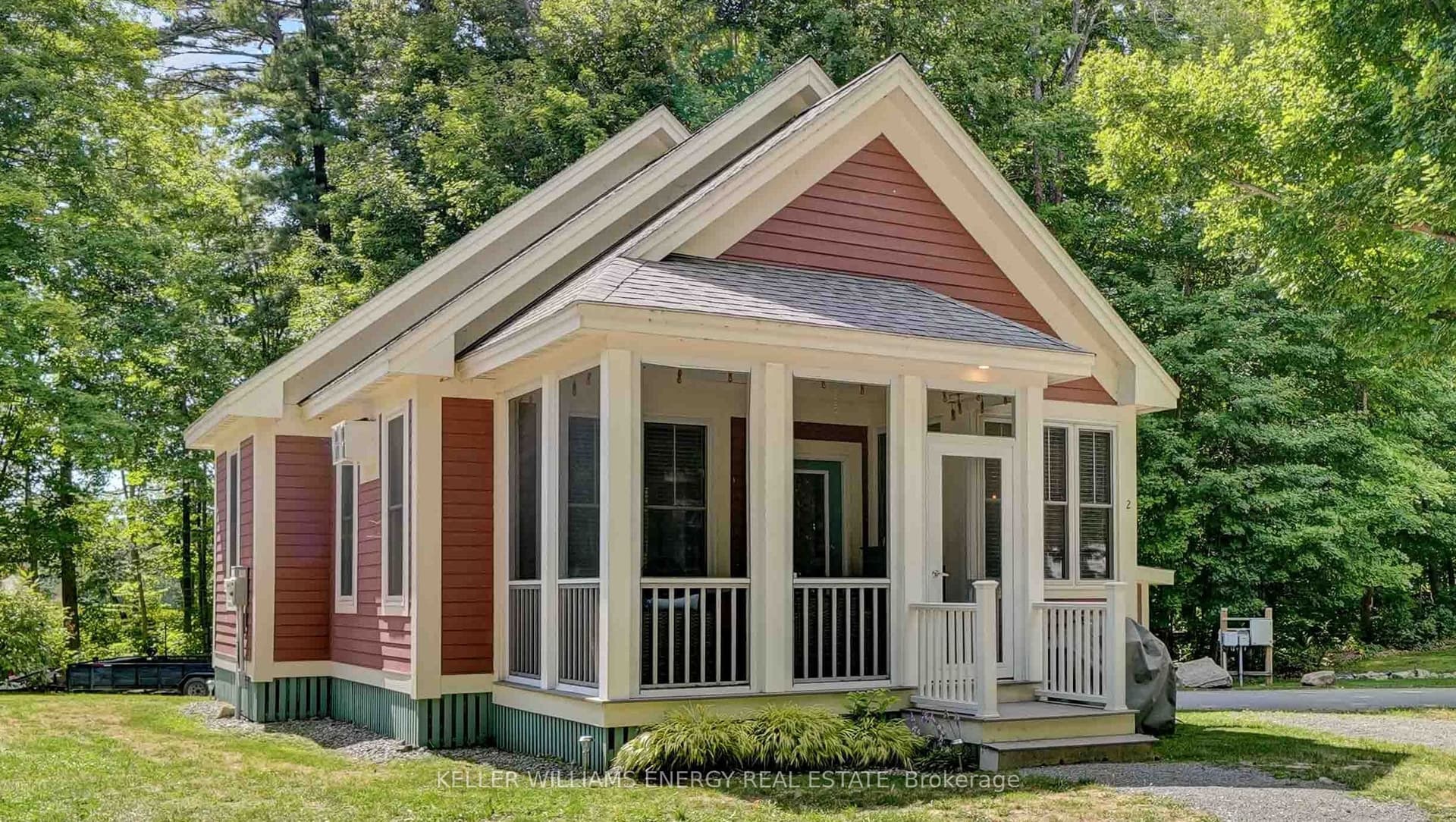 2 Pine Forest Lane, 2 Pine Forest Lane