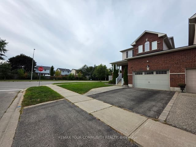 Link at 1 Victor Large Way, Orangeville, ON L9W 0B4