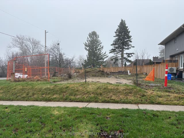 Vacant Land at 275 Humber Avenue, Oshawa, ON L1J 2T3