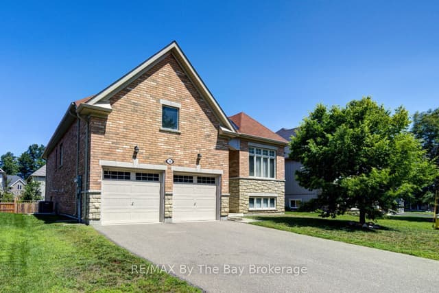 Detached at 30 Allegra Drive, Wasaga Beach, ON L9Z 0H1