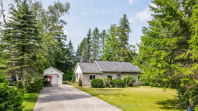 Detached at 774 James Street, Innisfil, ON L9S 2G6