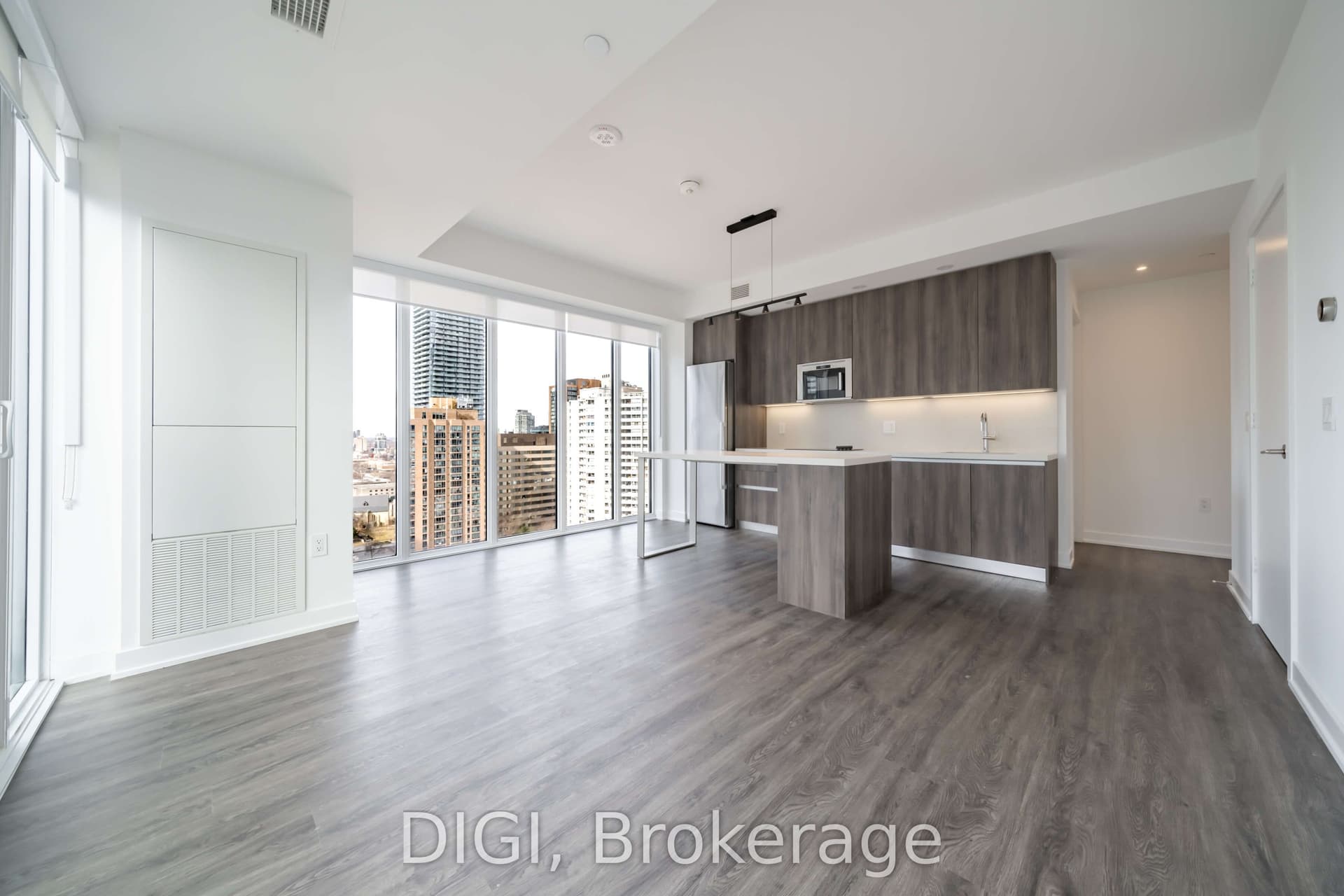 Suite 2807 · Floor 28, Unit 2807 · 8 Gloucester St
