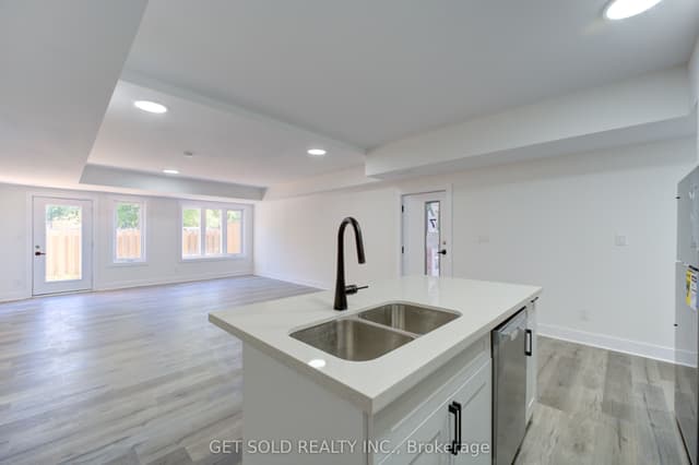Condo Apartment at 6701 Thorold Stone Road 7, Niagara Falls, ON L2J 1B3