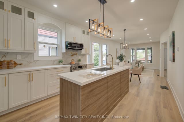 Semi-Detached at 26 Richardson Street, Cambridge, ON N1S 2P3