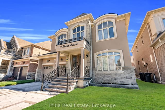 Detached at 12 Erintown Crescent S, Brampton, ON L6P 4H2