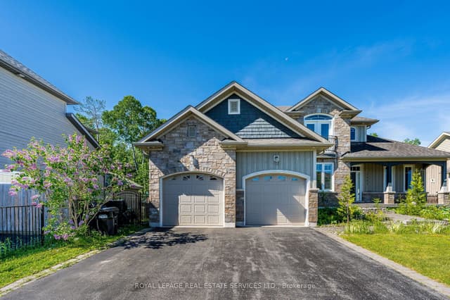 Detached at 2295 Shore Lane, Wasaga Beach, ON L9Z 2X7