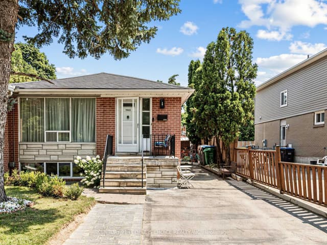 Semi-Detached at 1465 Glen Rutley Circle, Mississauga, ON L4X 1Z8
