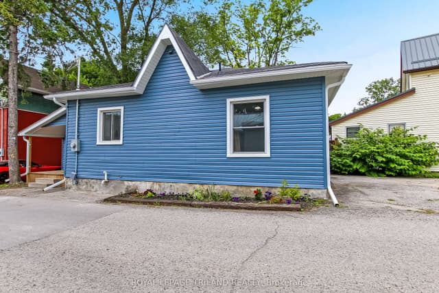 Detached at 56 Mondamin Street, St. Thomas, ON N5P 2V3
