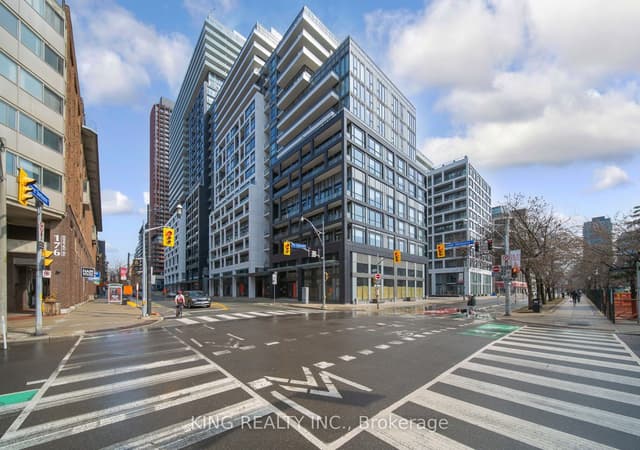 Condo Apartment at 121 Lower Sherbourne Street S 233, Toronto, ON M5A 1E7, Toronto C08