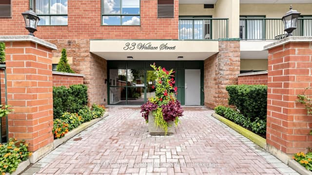 Condo Apartment at 33 Wallace Street 214, Vaughan, ON L4L 9L4
