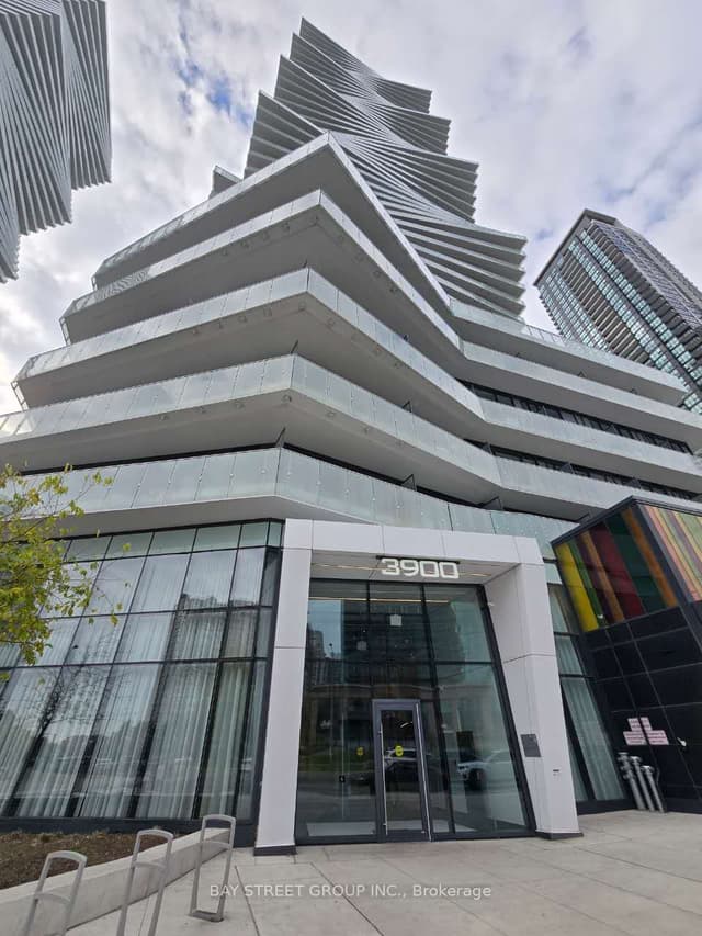 Condo Apartment at 3900 Confederation Parkway 3010, Mississauga, ON L5B 0M3
