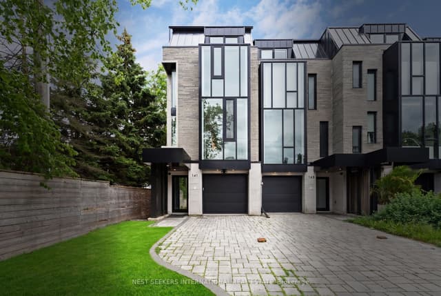 Att/Row/Townhouse at 141 Chaplin Crescent, Toronto, ON M5P 1B1, Toronto C03