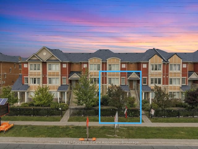Condo Townhouse at 3975 Eglinton Avenue W 16, Mississauga, ON L5M 0E7