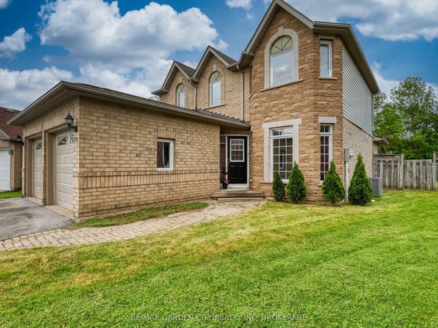 Detached at 75 Jackson Court E, Welland, ON L3C 7G4