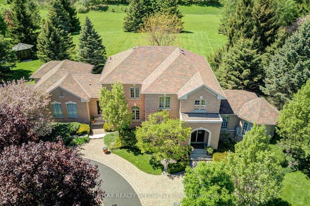 Detached at 11 Bridlewood Boulevard, Halton Hills, ON L0P 1H0