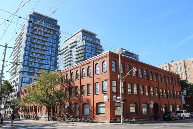 Office at 411 Richmond Street E 102, Toronto, ON M5A 3S5, Toronto C08