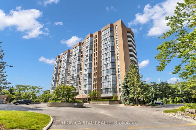 Condo Apartment at 265 Westcourt Place 502, Waterloo, ON N2L 6E4