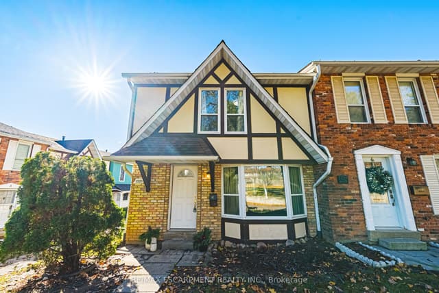 Condo Townhouse at 2220 UPPER MIDDLE Road 4, Burlington, ON L7P 3P4