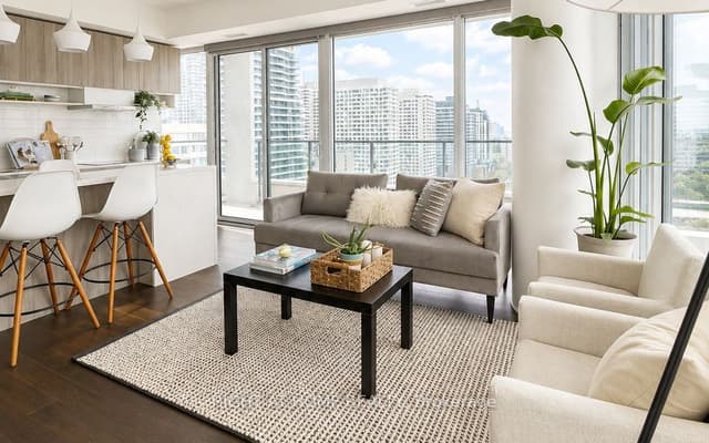 Condo Apartment at 5 Soudan Avenue 2004, Toronto, ON M4S 0B1, Toronto C10