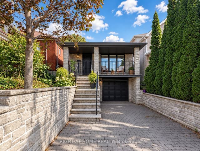 Detached at 497 Northcliffe Boulevard, Toronto, ON M6E 3L4, Toronto C03