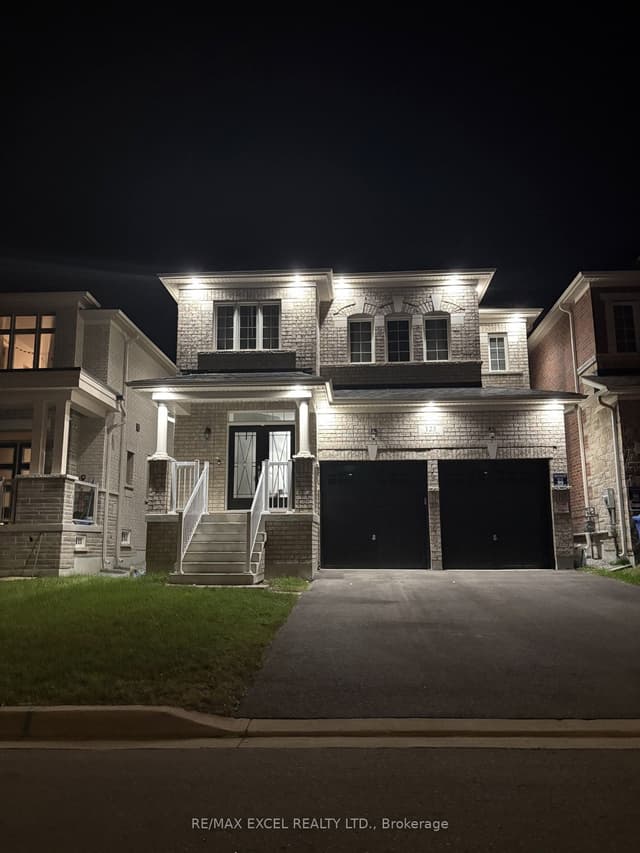 Detached at 123 Fallharvest Way, Whitchurch-Stouffville, ON L4A 5A8