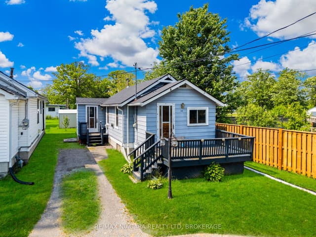 Detached at 40 Longtent Avenue, Fort Erie, ON L2A 1E3