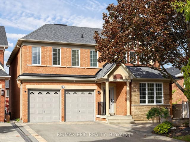 Detached at 6 Malta Court, Richmond Hill, ON L4E 5E2