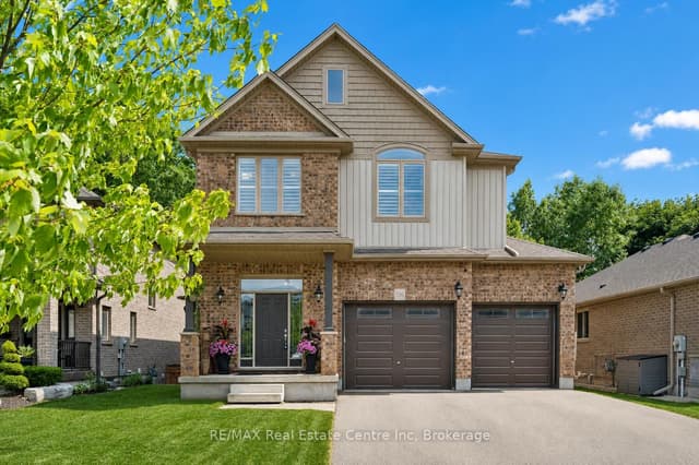 Detached at 196 Maple Bush Drive, Cambridge, ON N1T 0B7