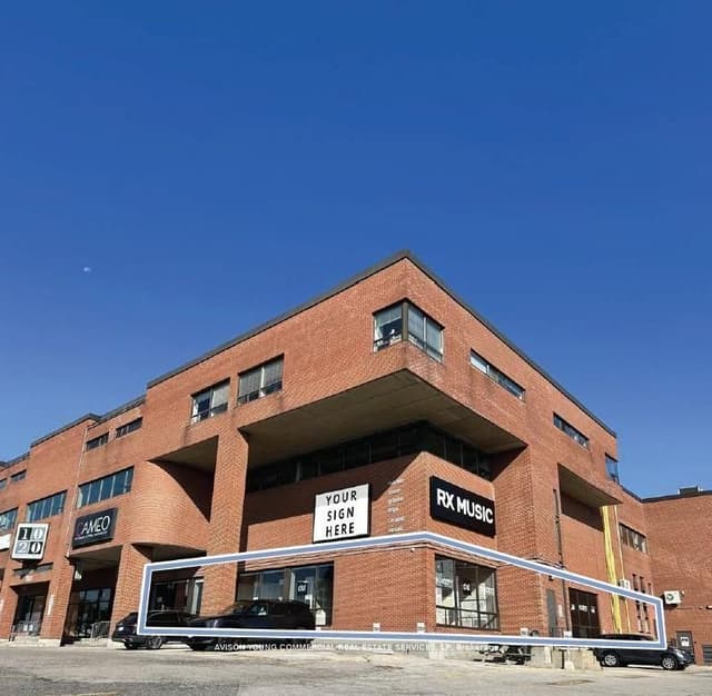 Office at 1020 Lawrence Avenue W 102, Toronto, ON M6A 1C8, Toronto W04