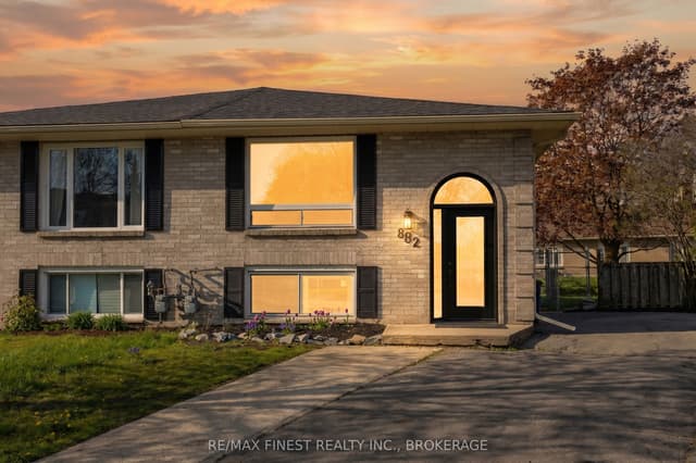 Semi-Detached at 882 BEACONHILL Court, Kingston, ON K7P 2A9