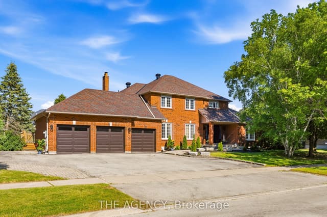 Detached at 92 Russell Snider Drive, King, ON L0G 1N0