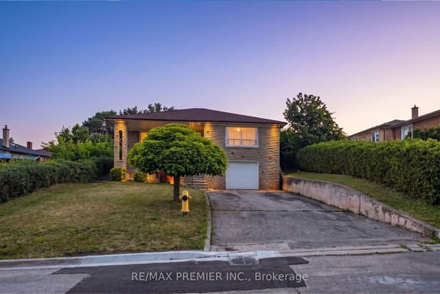Detached at 6 Canton Avenue, Toronto, ON M3M 1N2, Toronto W05