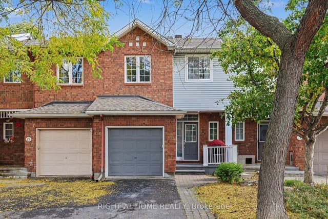 Att/Row/Townhouse at 21 Kettleby Street, Kanata, ON K2K 3C4