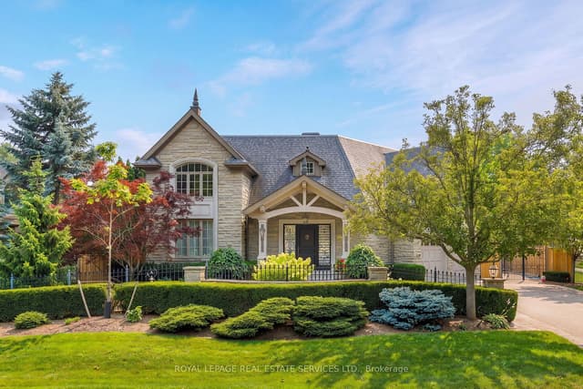 Detached at 70 Shorewood Place, Oakville, ON L6K 3Y4