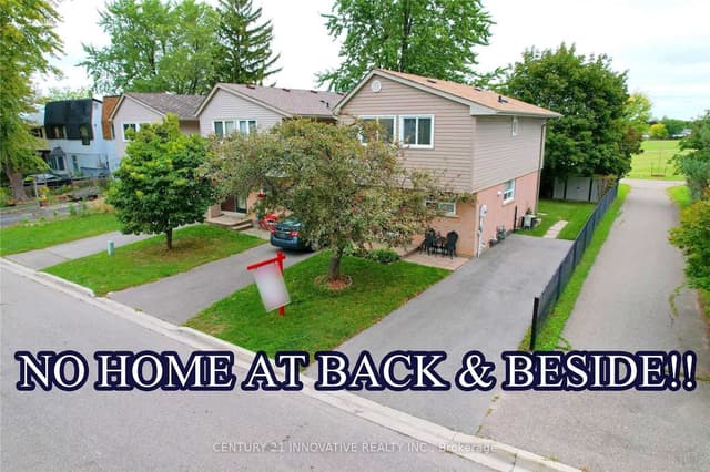 Detached at 25 Gladstone Square, Brampton, ON L6S 2H5