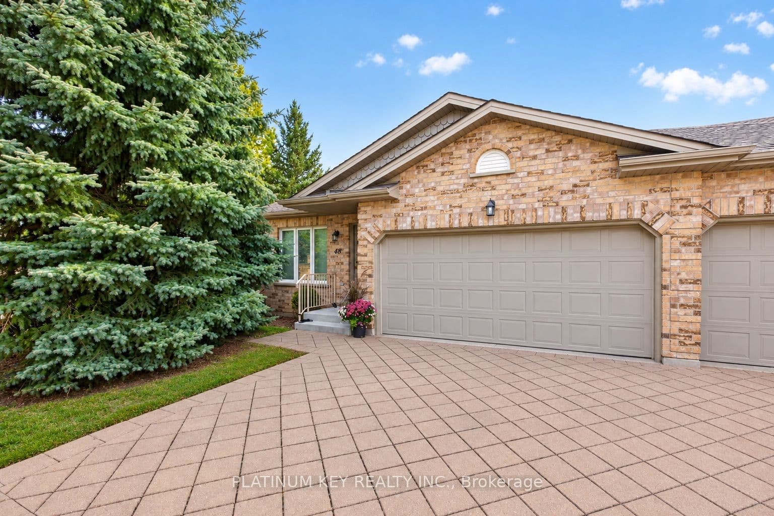 Suite 48, Unit 48 · 869 Whetherfield St