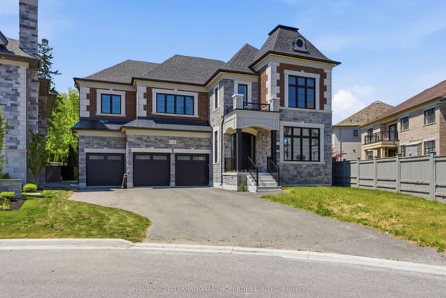 Detached at 28 LITTLE CELESTE Court, Vaughan, ON L6A 4Z7