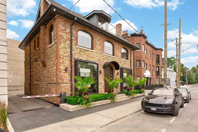 Office at 3 Rowanwood Avenue E, Toronto, ON M4W 1Y5, Toronto C09