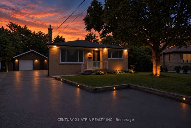 Detached at 64 Cartier Crescent, Richmond Hill, ON L4C 2N4
