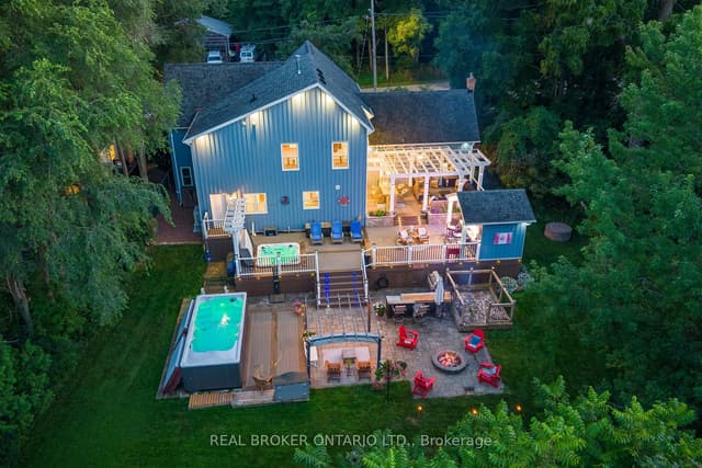 Detached at 25 Stewarttown Road, Halton Hills, ON L7G 4S5