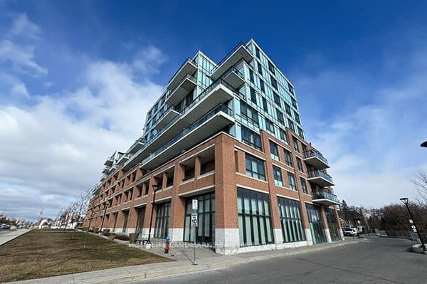 11611 Yonge Street — Richmond Hill