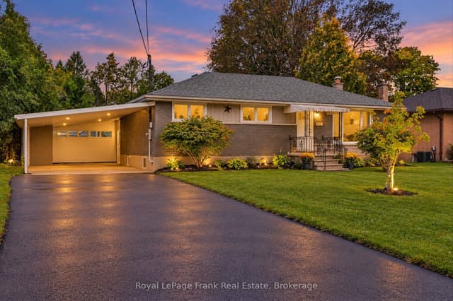 Detached at 19 Daleview Avenue, Peterborough, ON K9J 1L6
